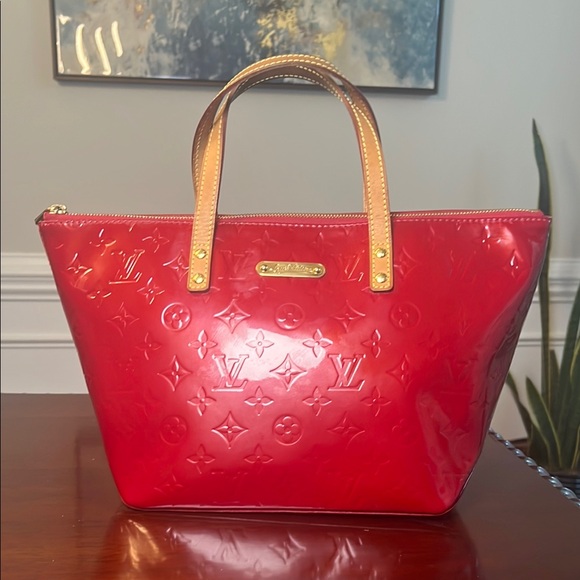 Louis Vuitton Vernis Red Embossed Bellevue Patent Leather Tote Bag - Picture 3 of 15
